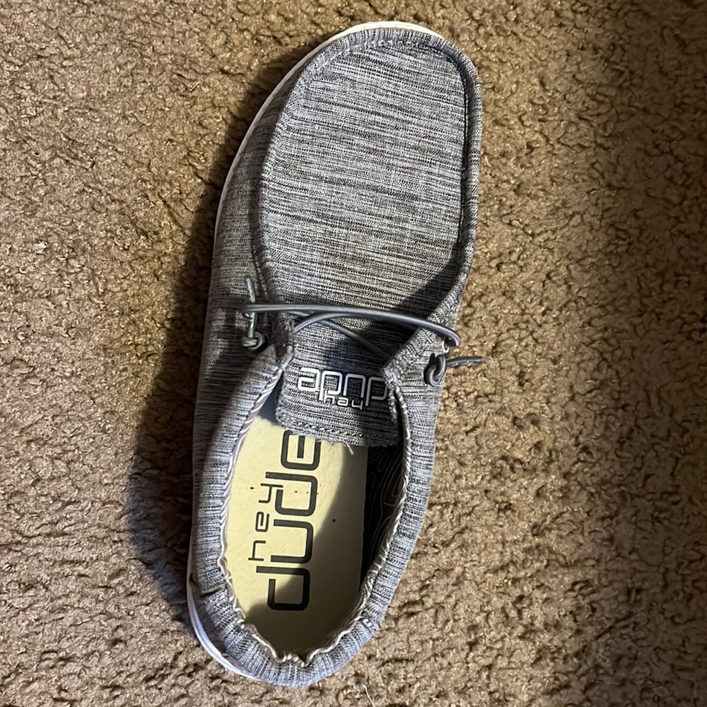 Grey hey dudes, size 7